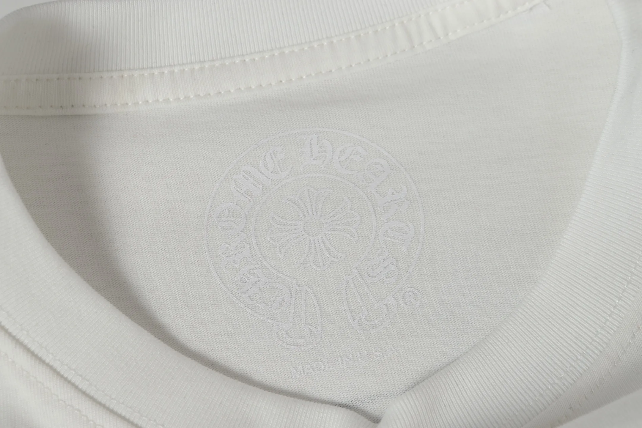P160 #K2117 cross-border model. Those who pursue quality, please do not place an order. -Chrome Hearts/Chrome Hearts 23ss Sanskrit printed popular long-sleeved T-shirt -High weight, high density and high quality. The wool is soft, delicate and skin-friendly. It feels soft and silky. It has excellent warmth and skin-friendly properties. XL